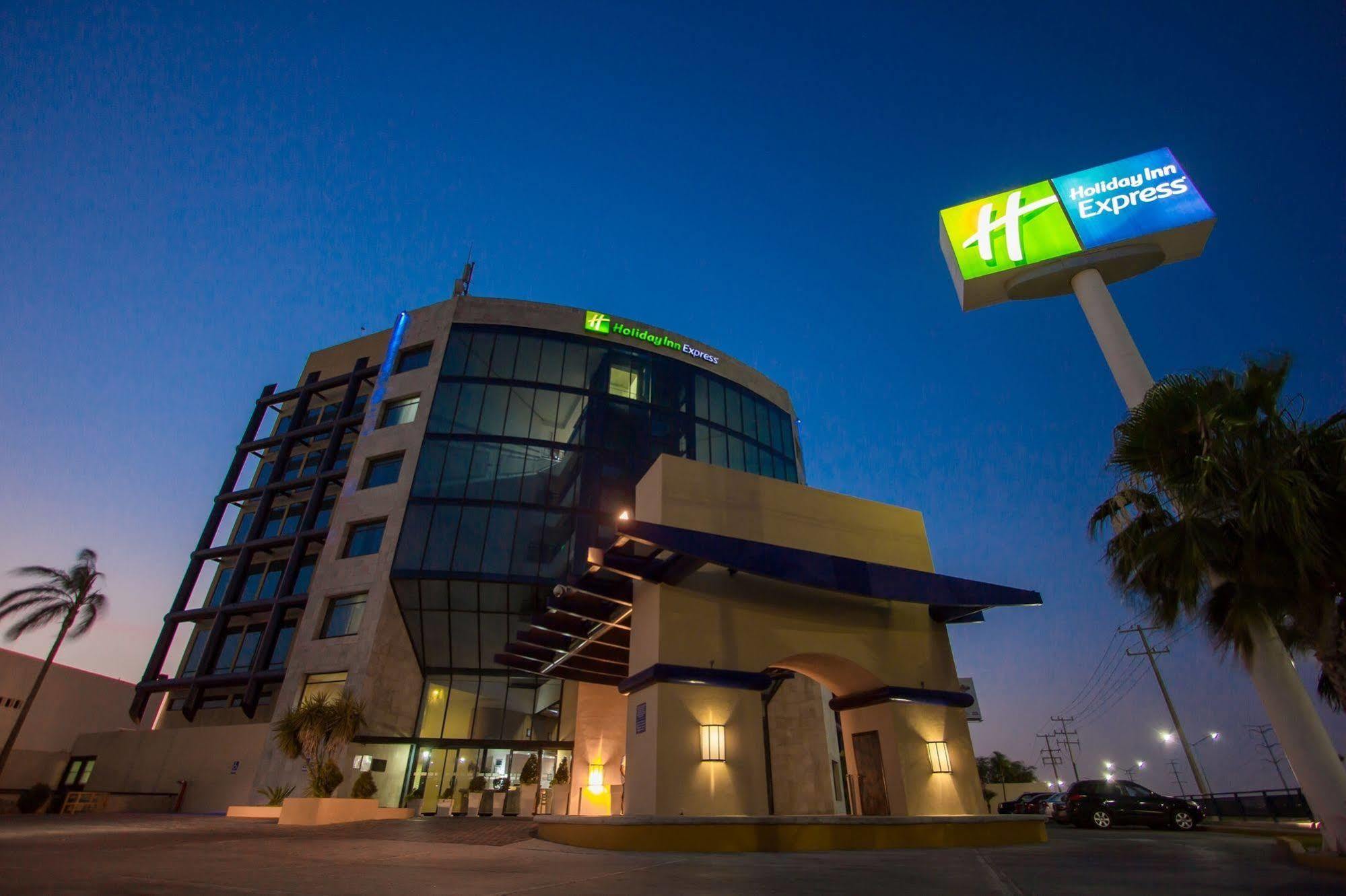 Holiday Inn Express Nuevo Laredo By Ihg Kültér fotó